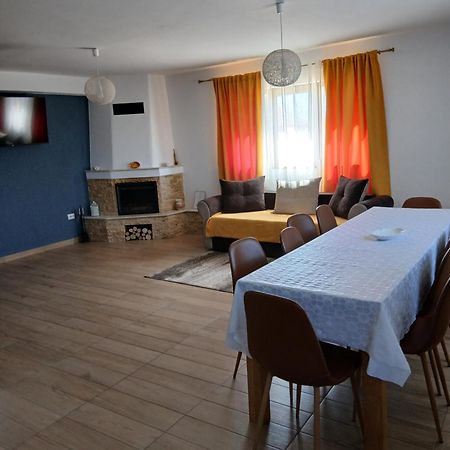 Casa Loredana Cîrţişoara Buitenkant foto